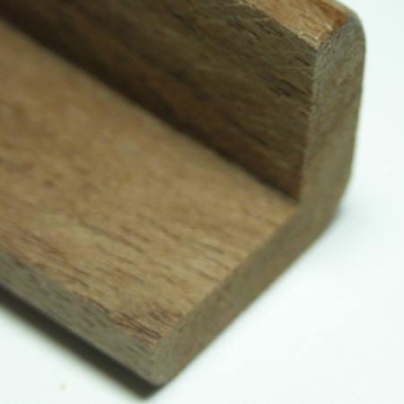 Teak Ell Mld. 1-3/16" X 1-3/16"